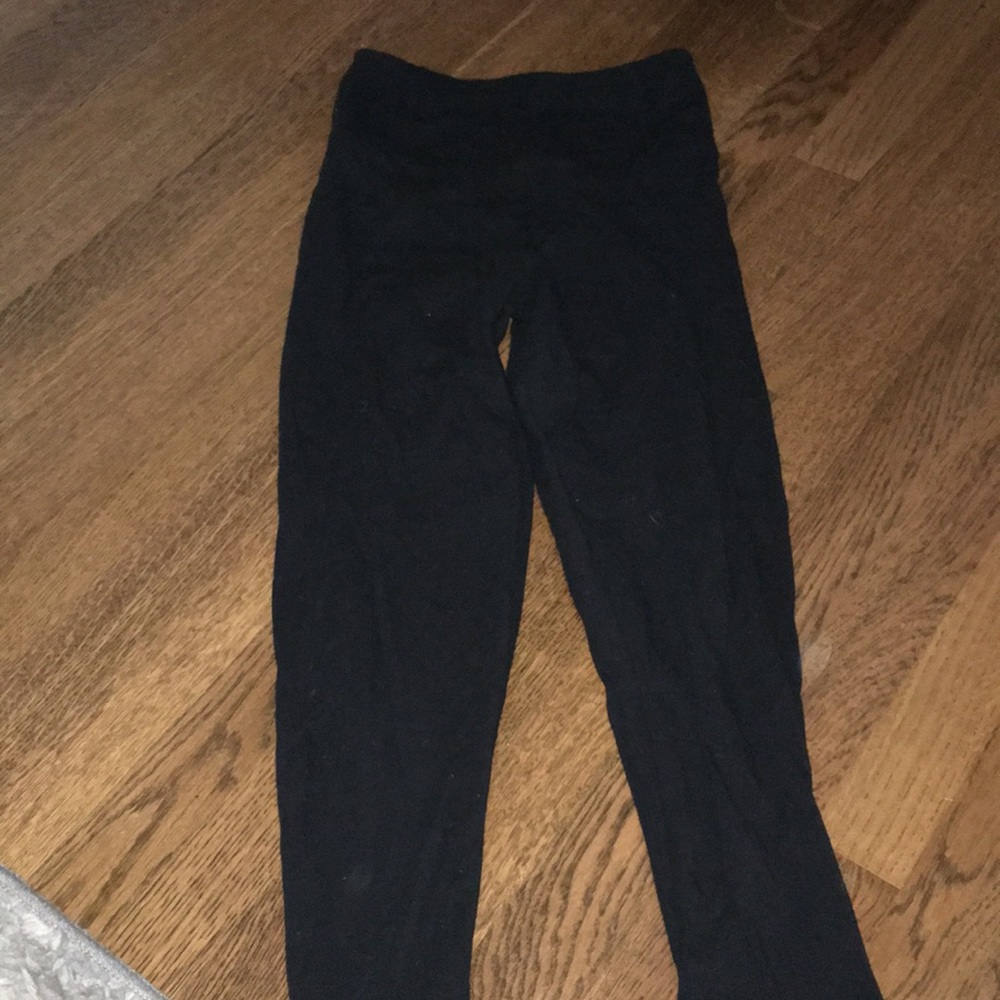 Black leggings